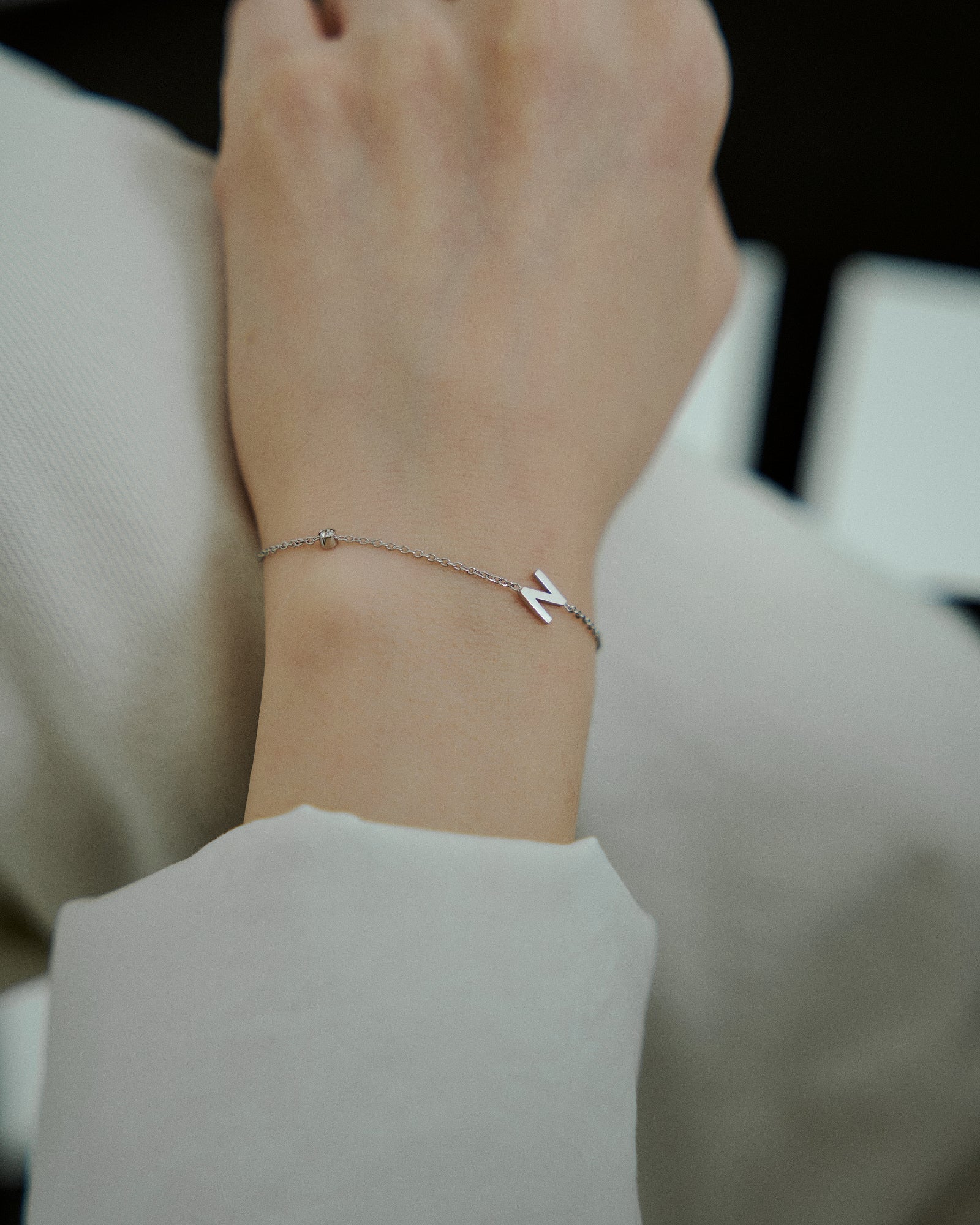 #color_silver