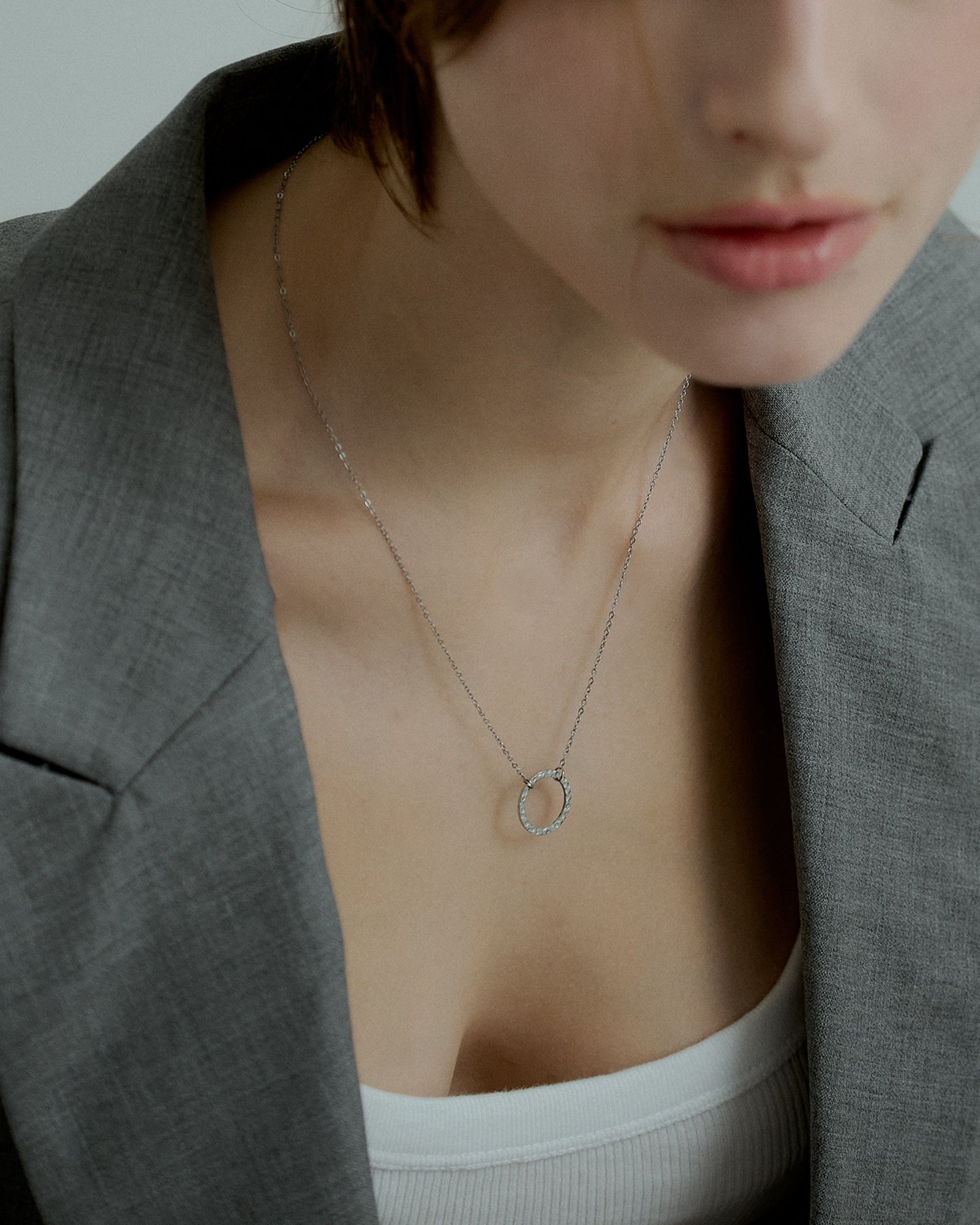 #color_silver