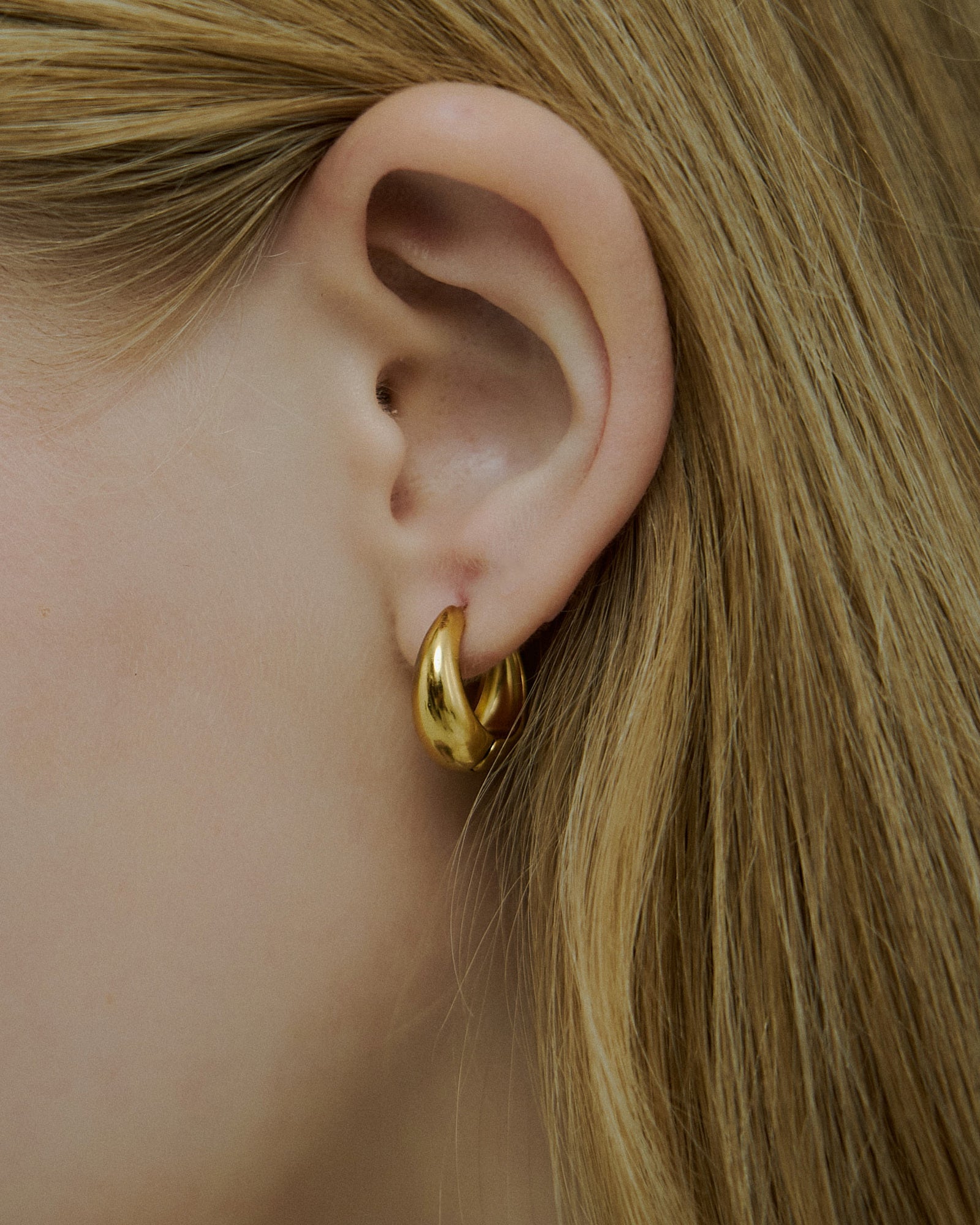 Chubby Drop Hoop Pierce