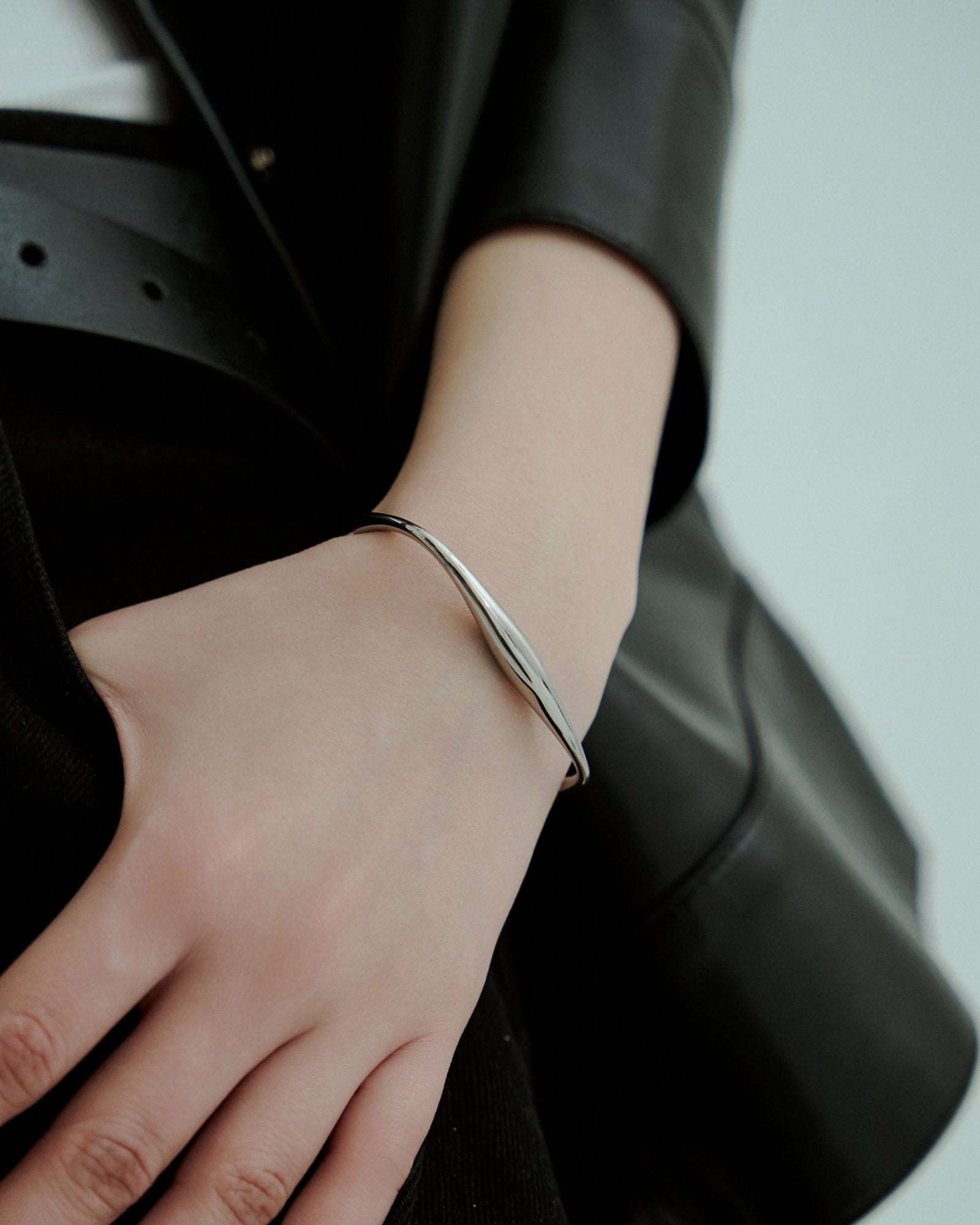 #color_silver