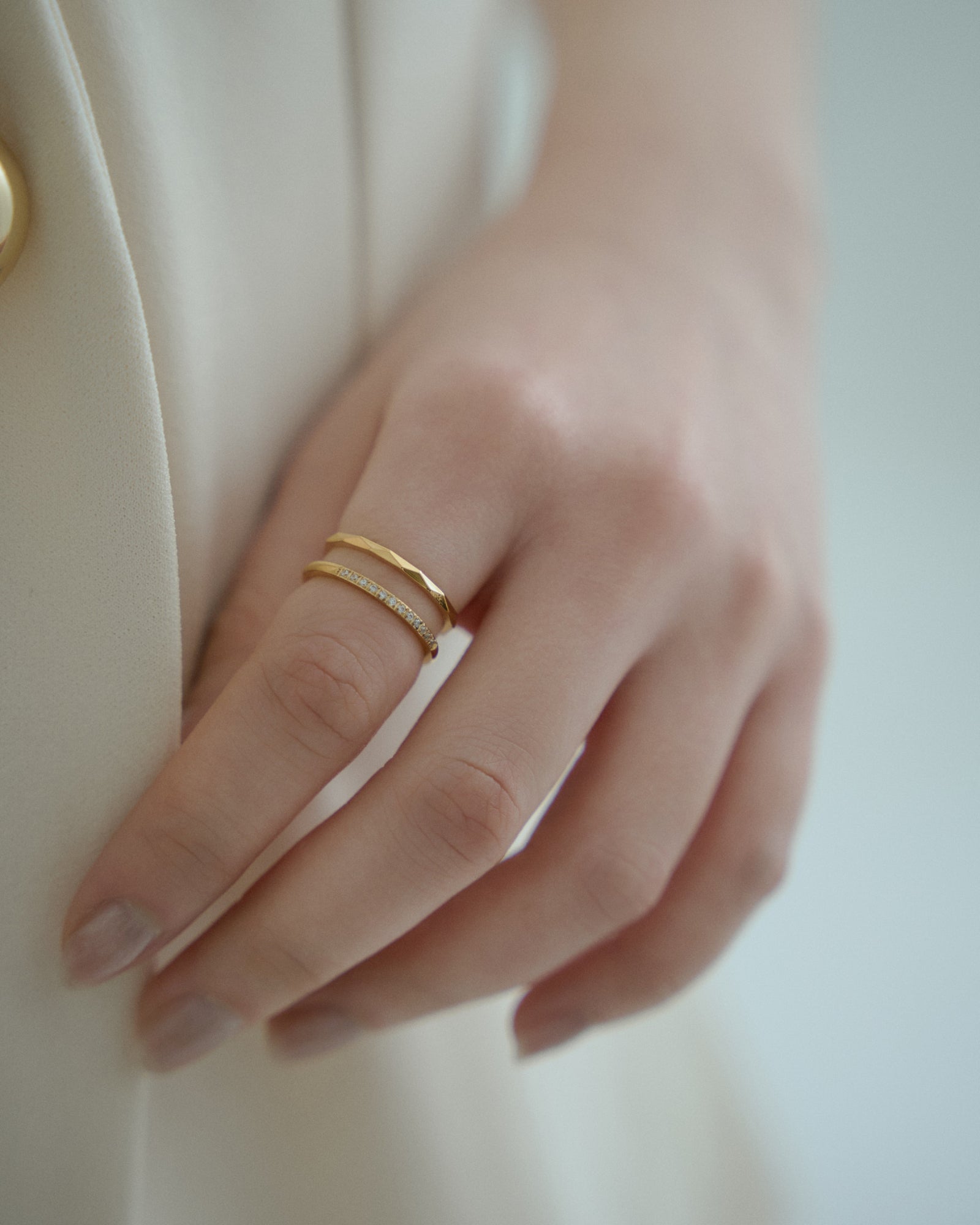 #color_gold