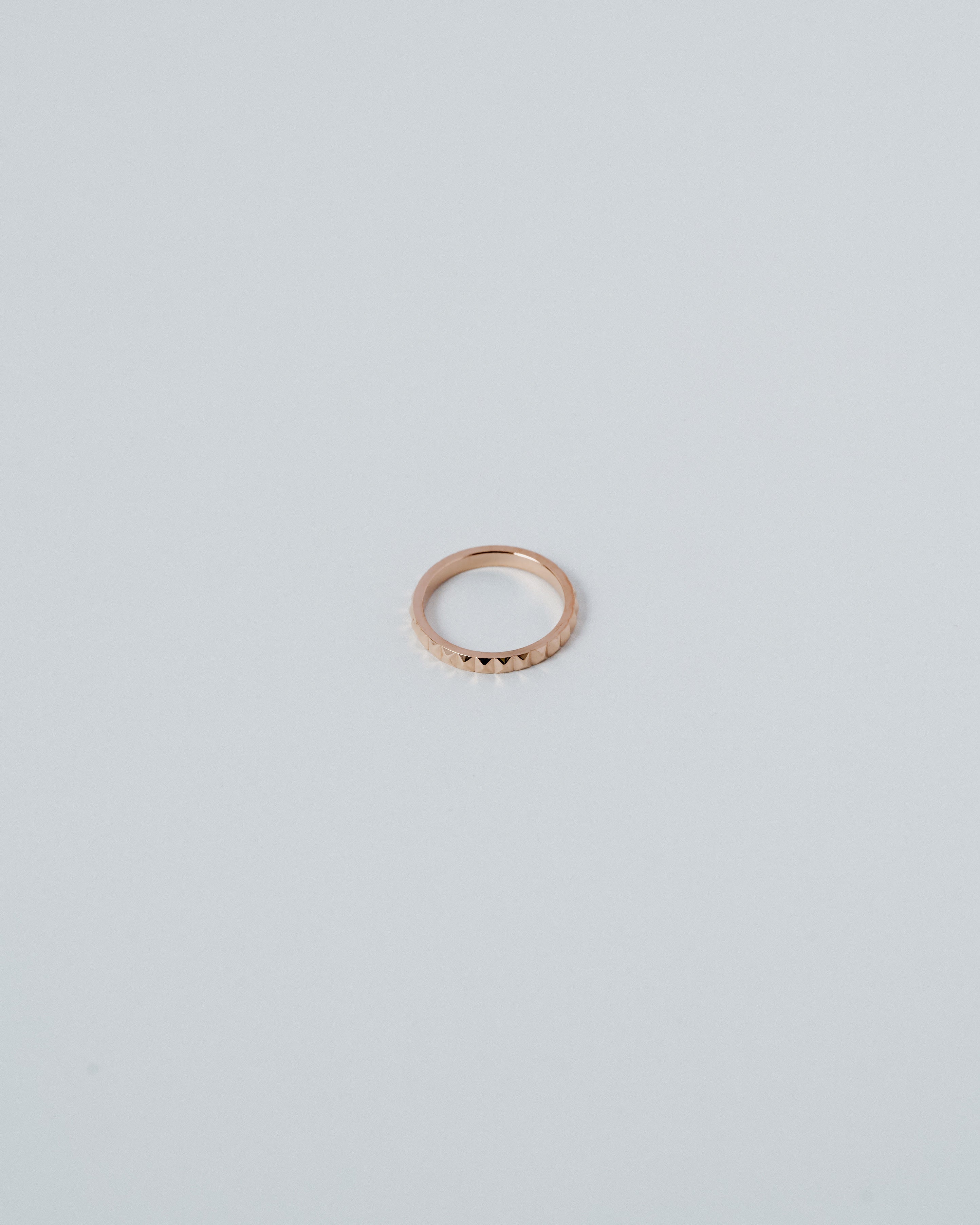 #color_pink gold