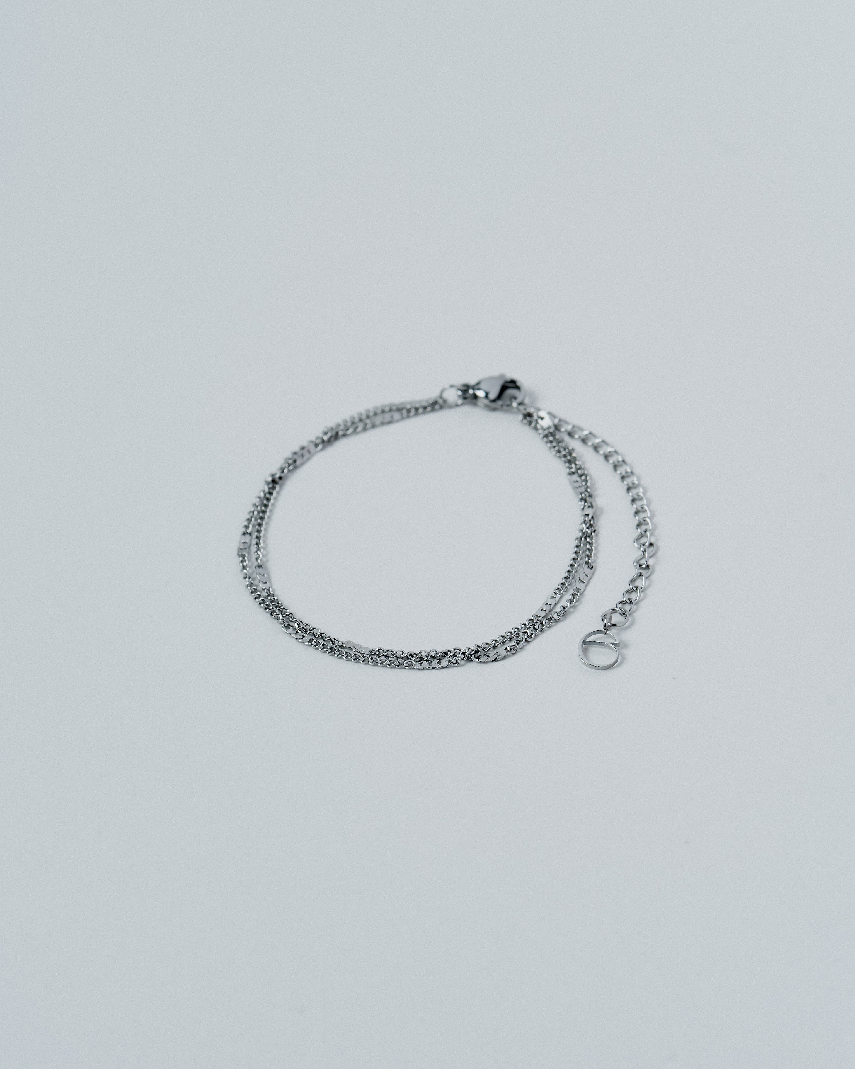 #color_silver