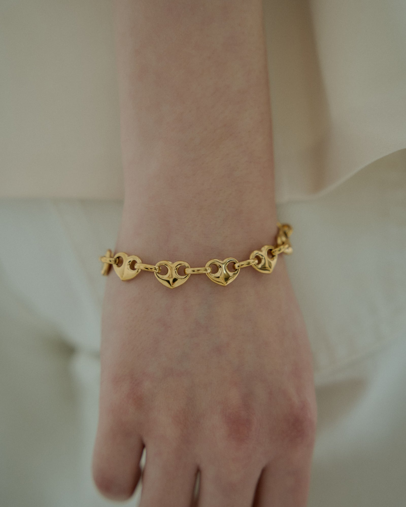 #color_gold