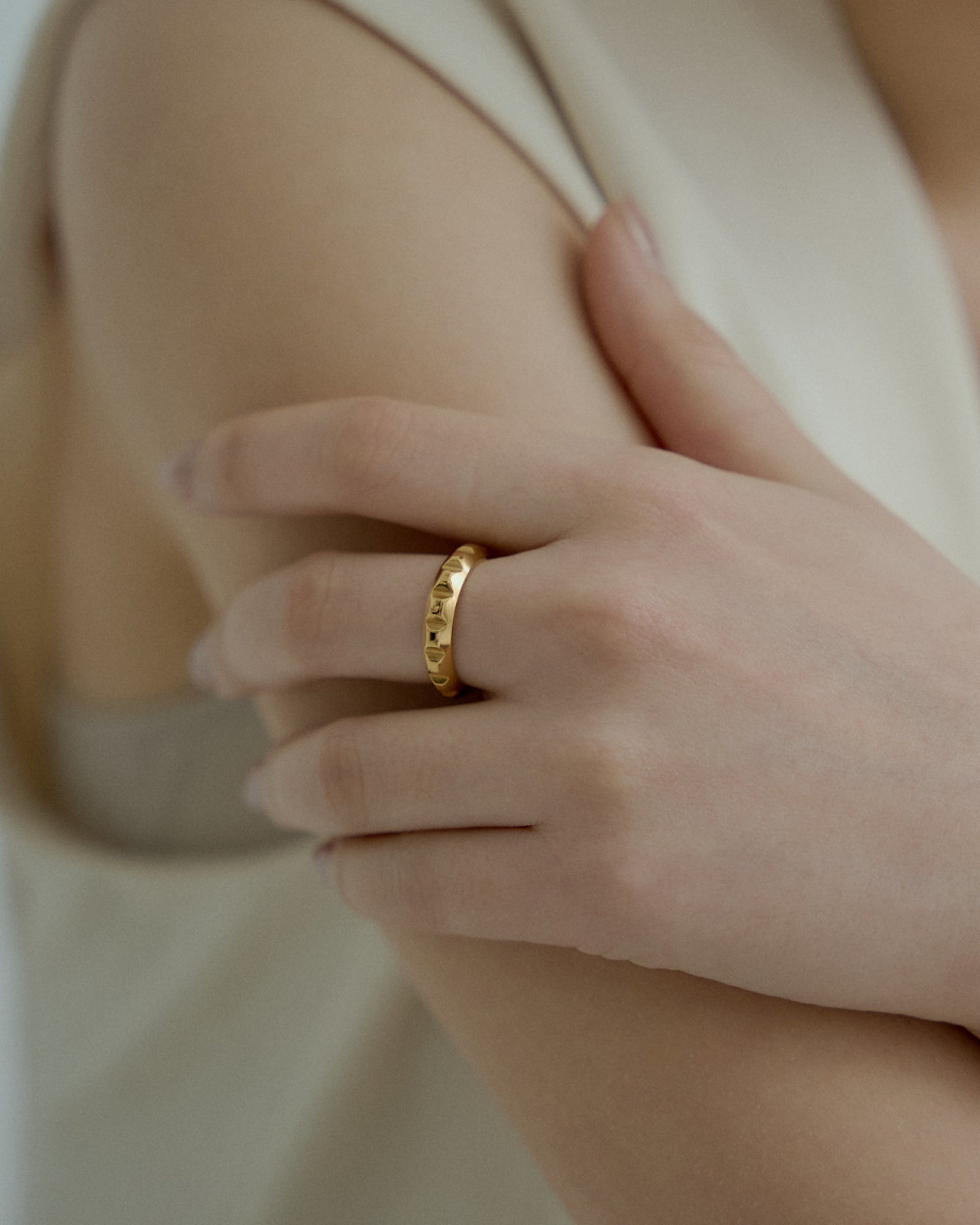 #color_gold