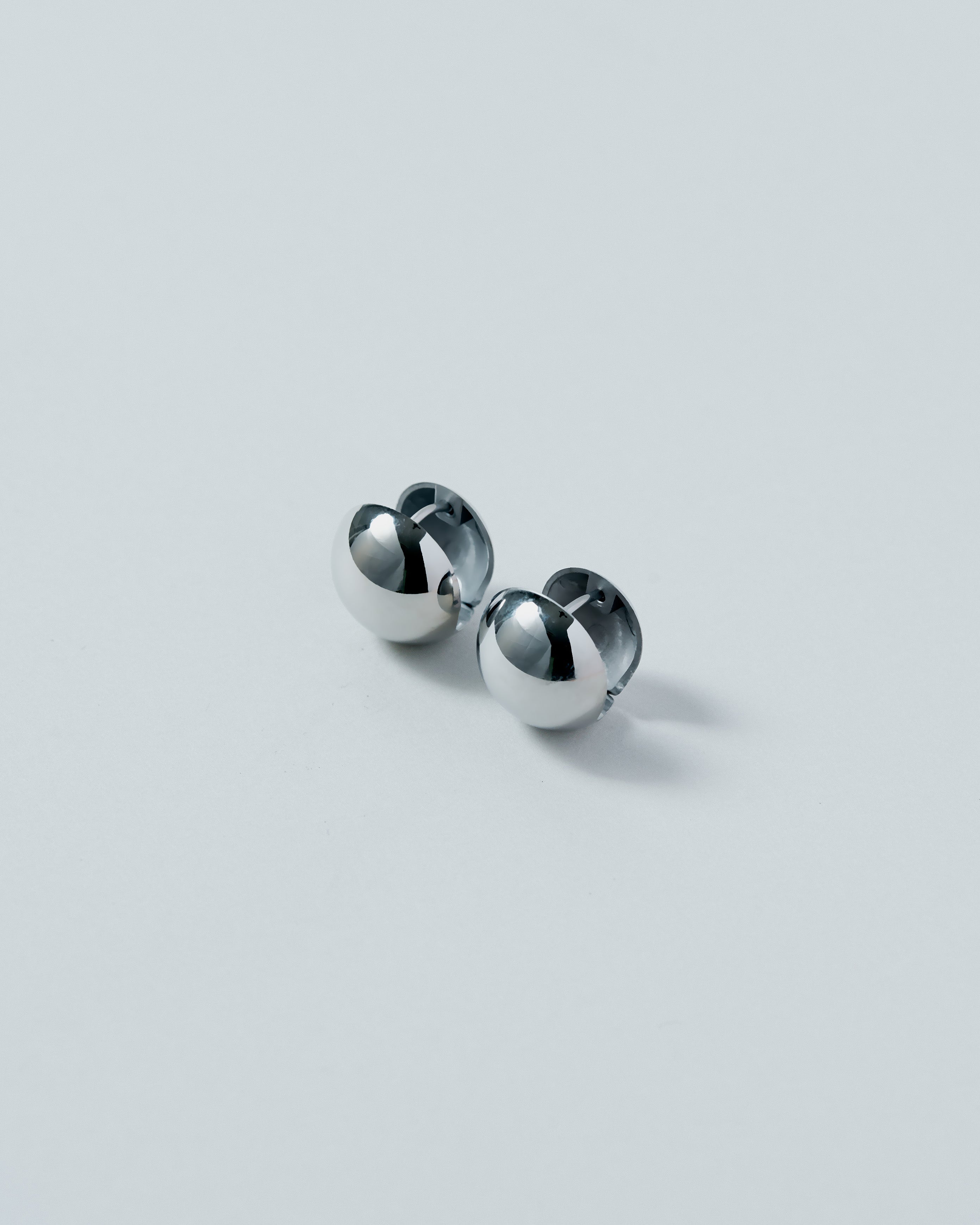 #color_silver