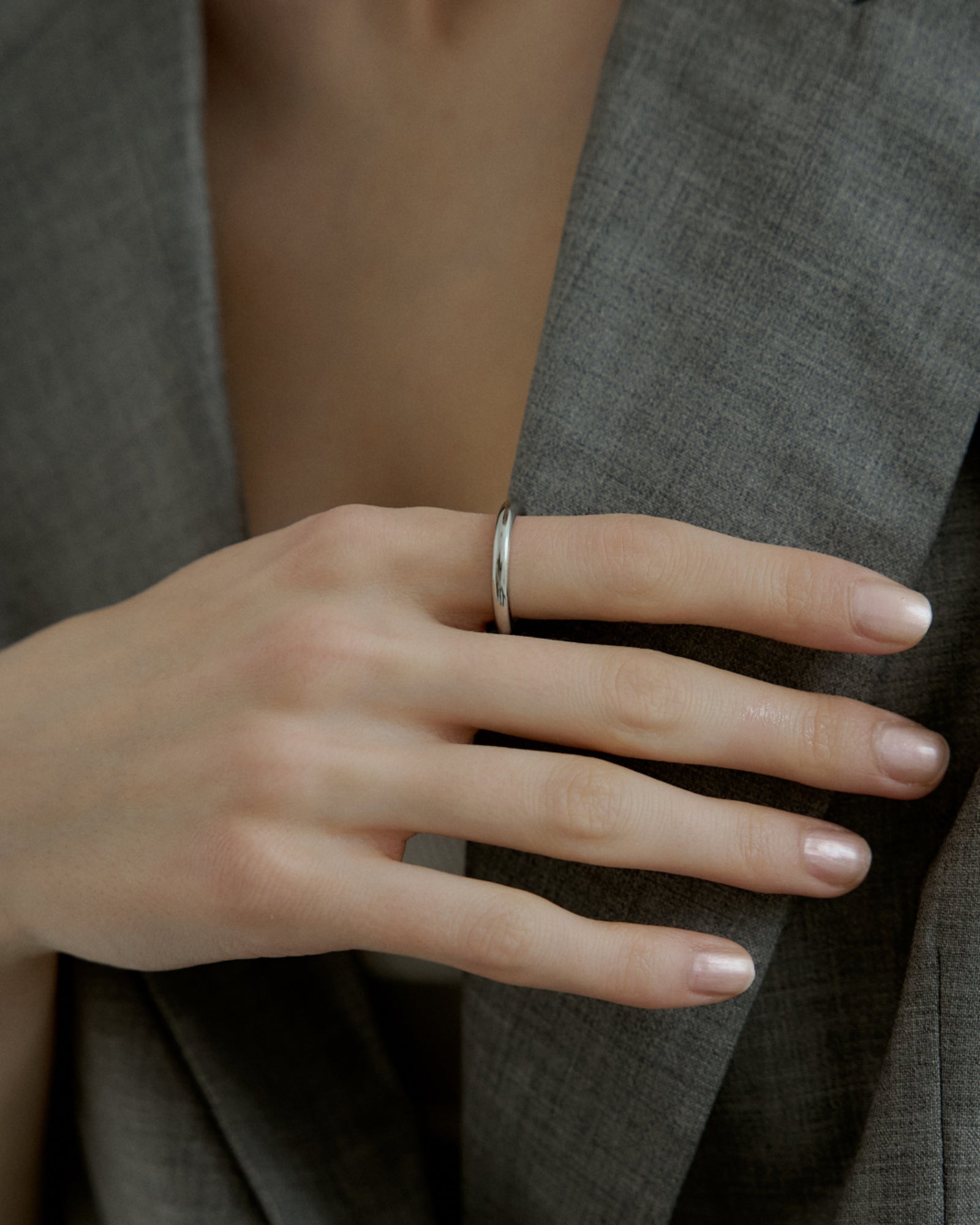 #color_silver
