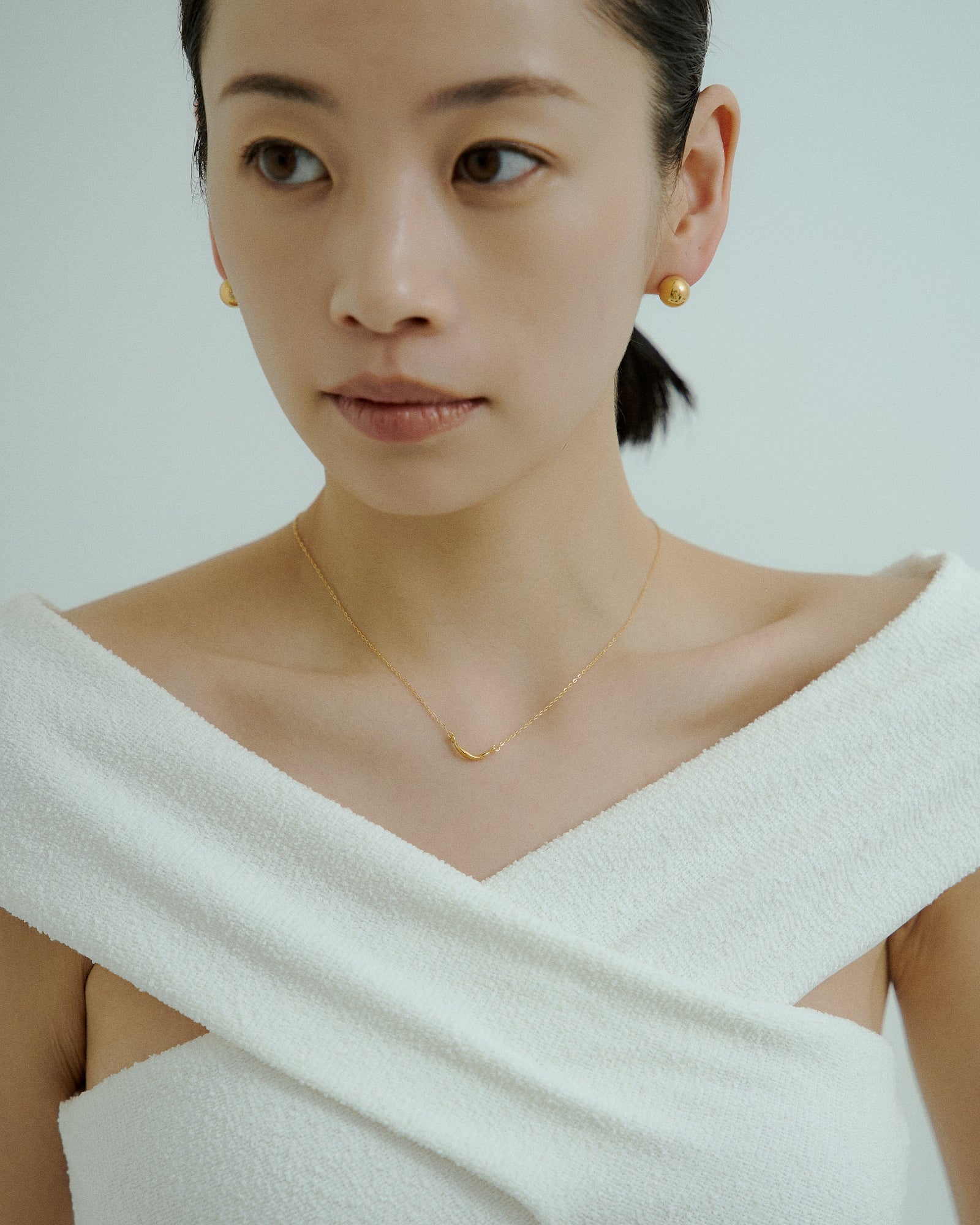 [24KGP]Mini Crescent Necklace
