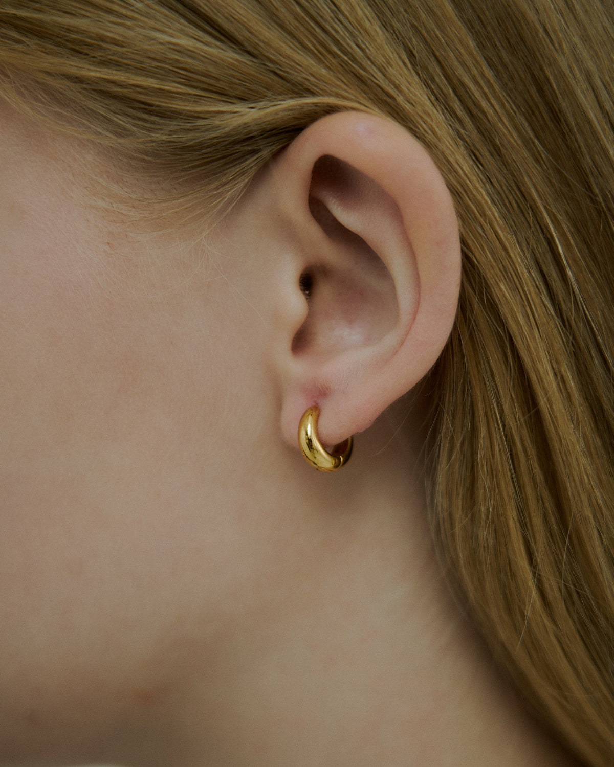 [24KGP] Mini Drop Hoop Pierce