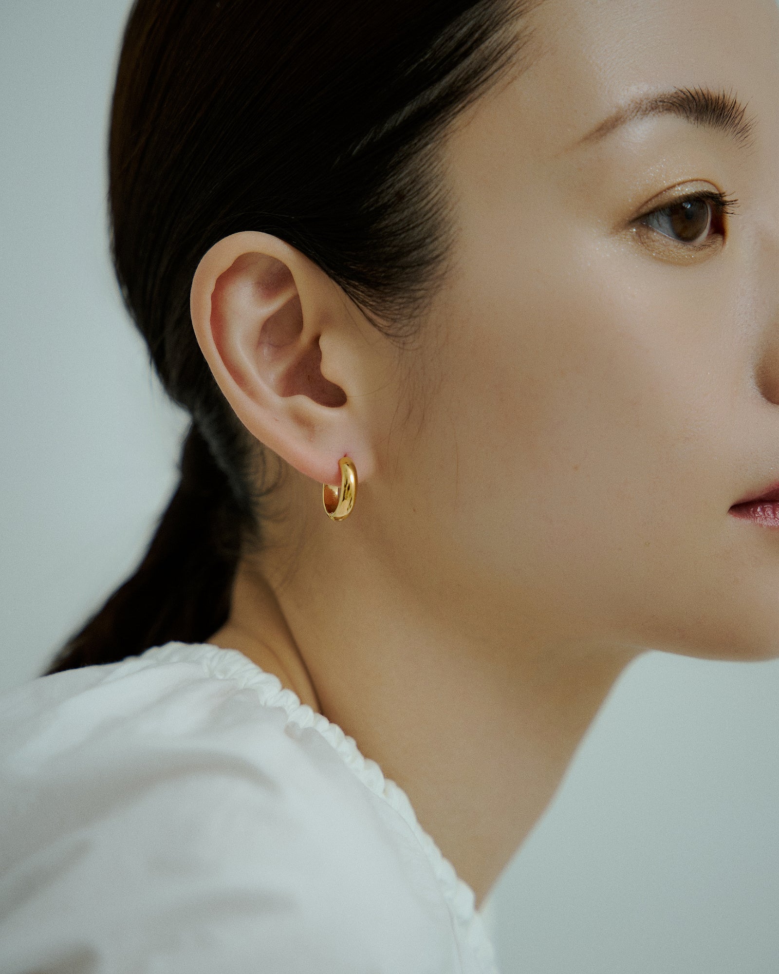 [24KGP]Bold Medium Hoop Pierce