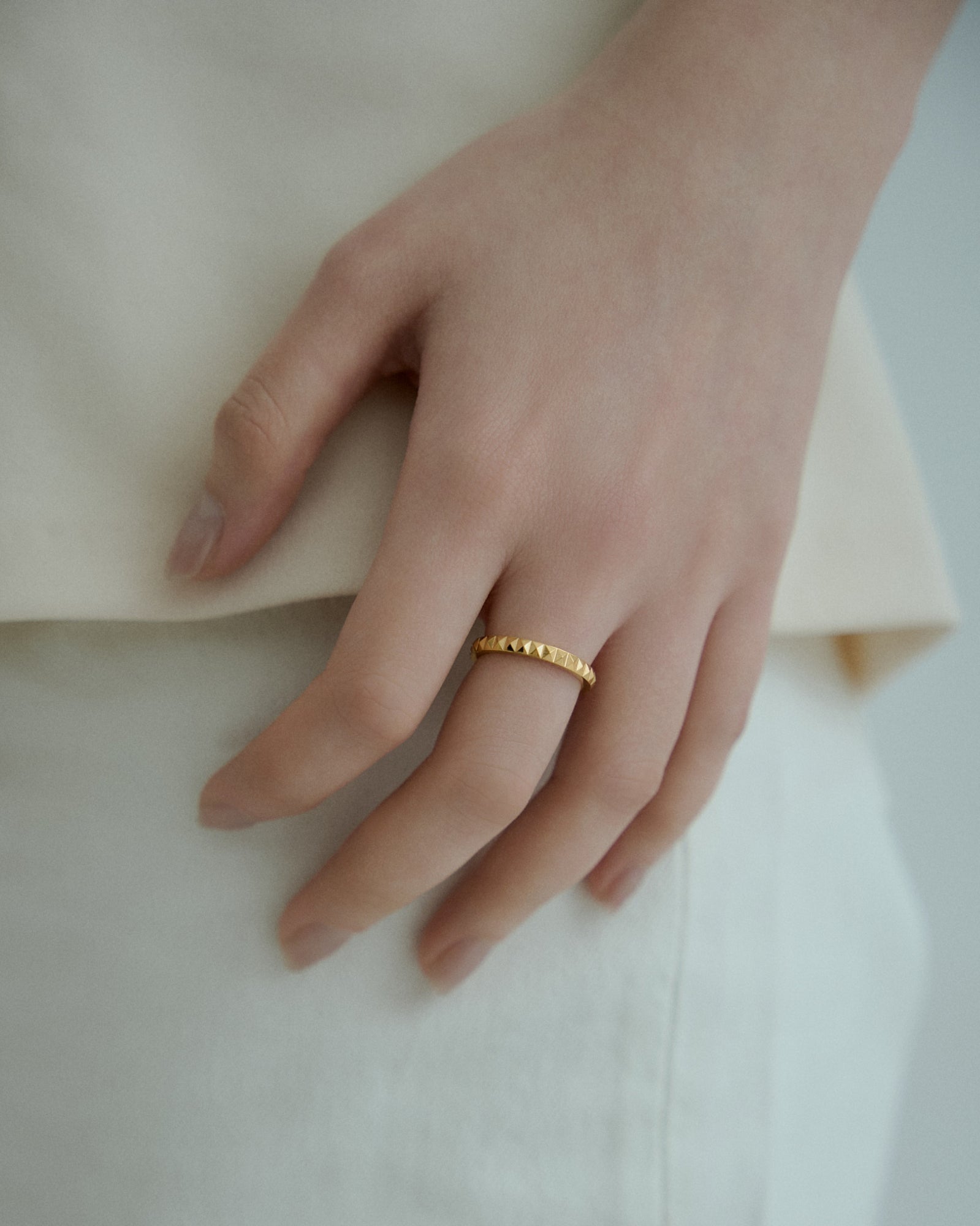 #color_gold