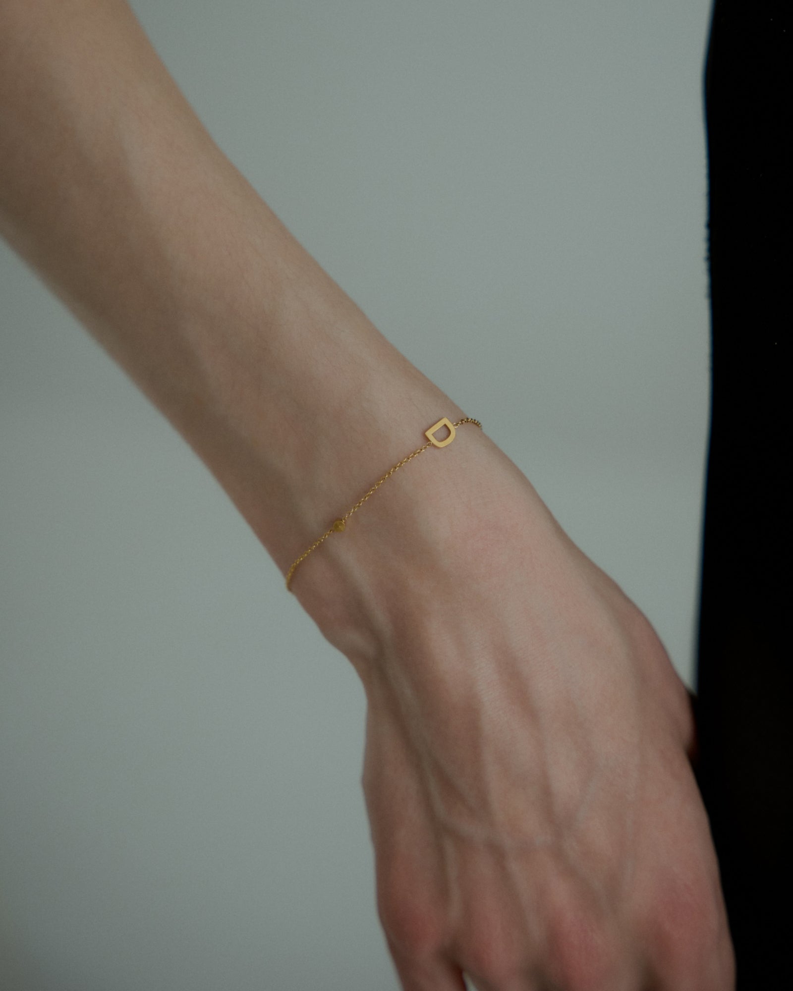 ブレスレット PMO ALPHABET BRACELET Alphabet Zirconia Bracelet