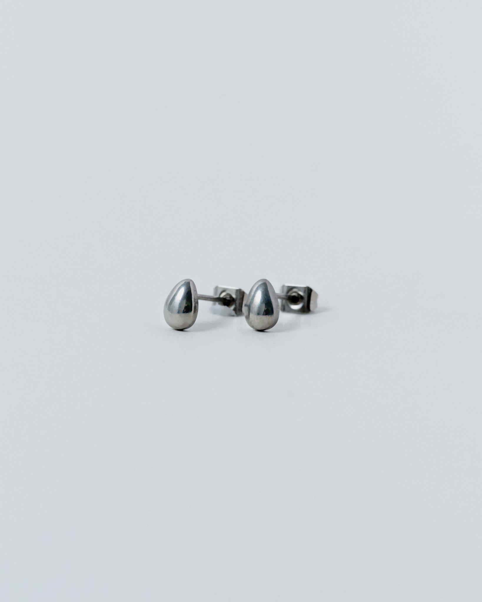 #color_silver