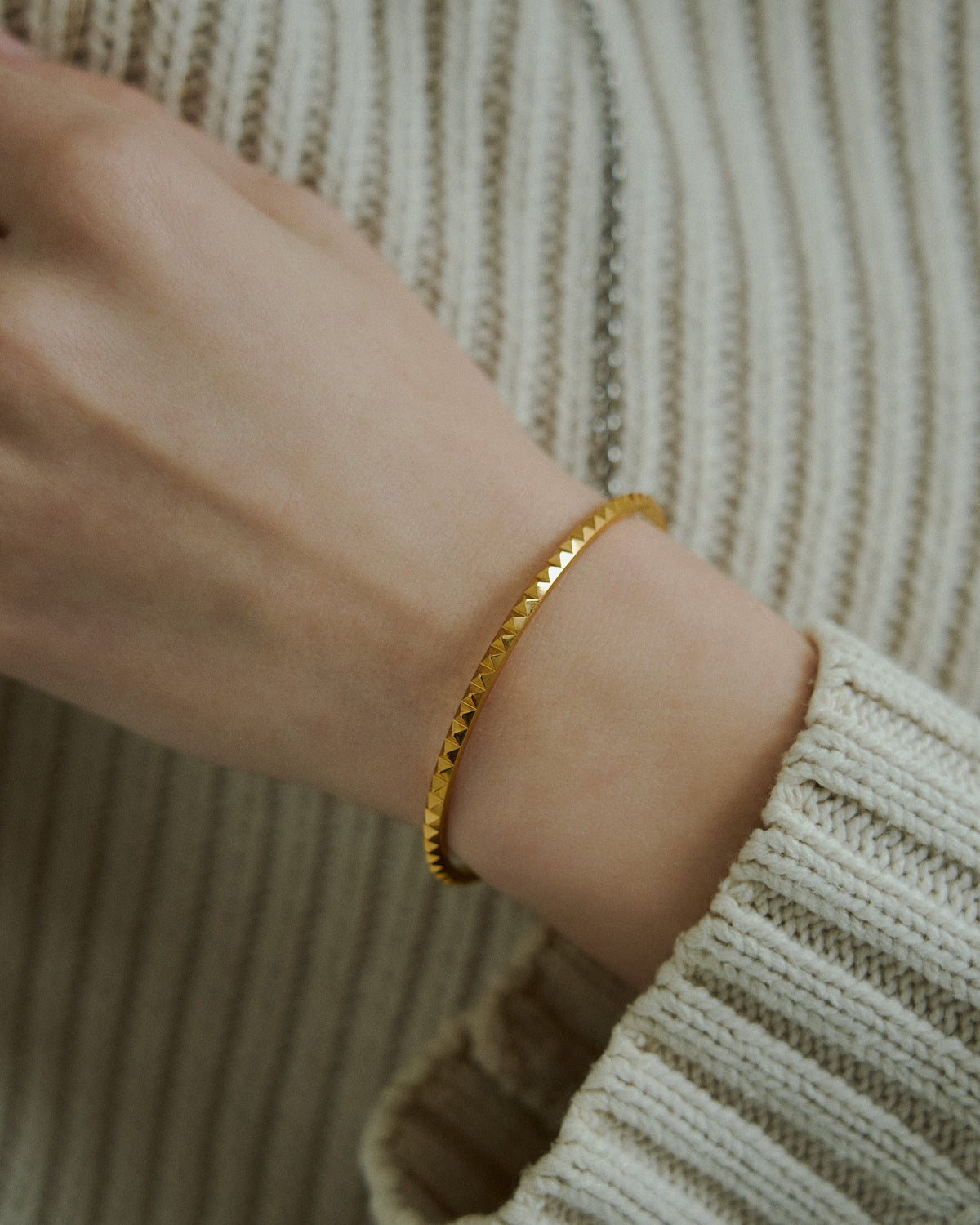 Eternity Studs Bangle