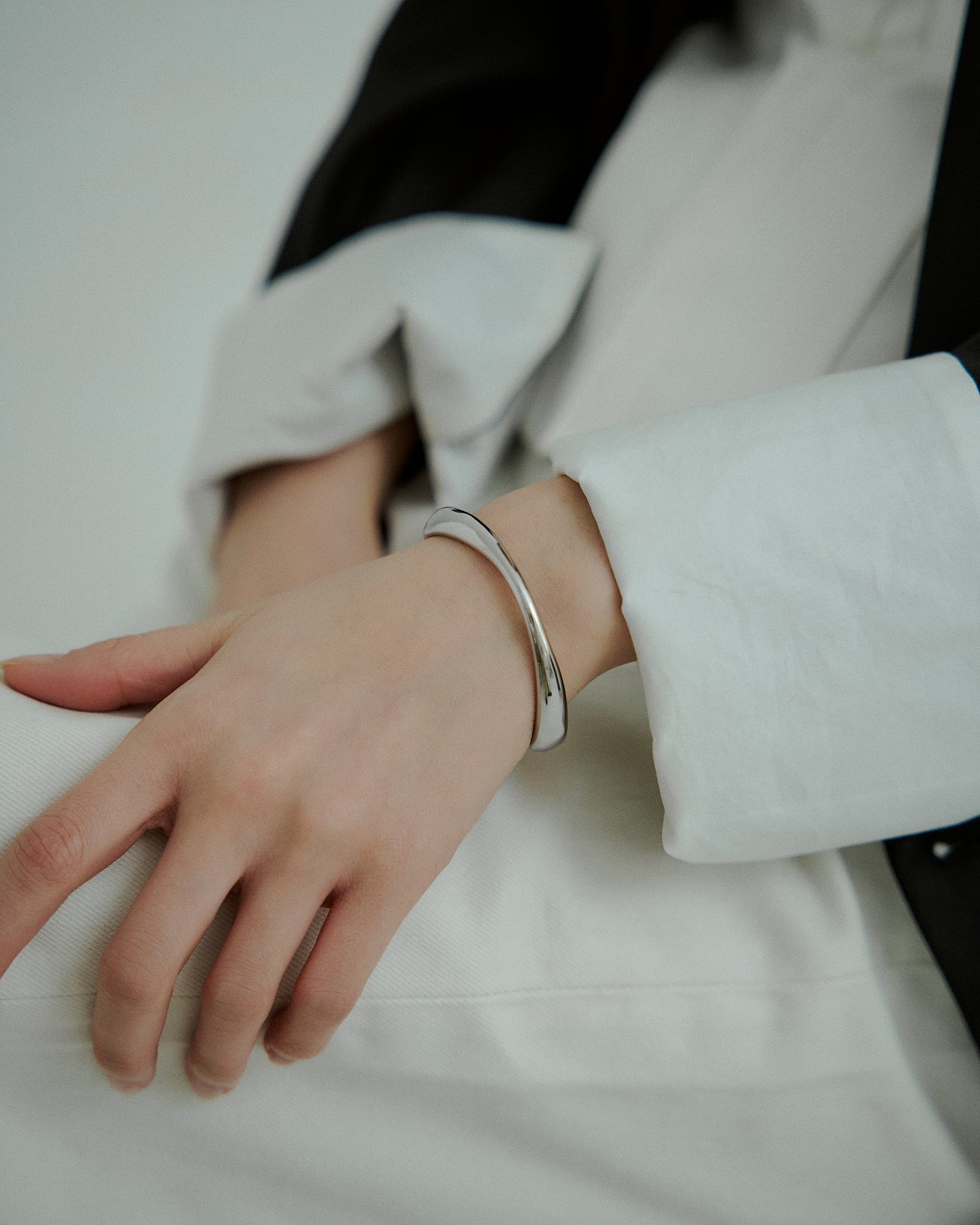 #color_silver