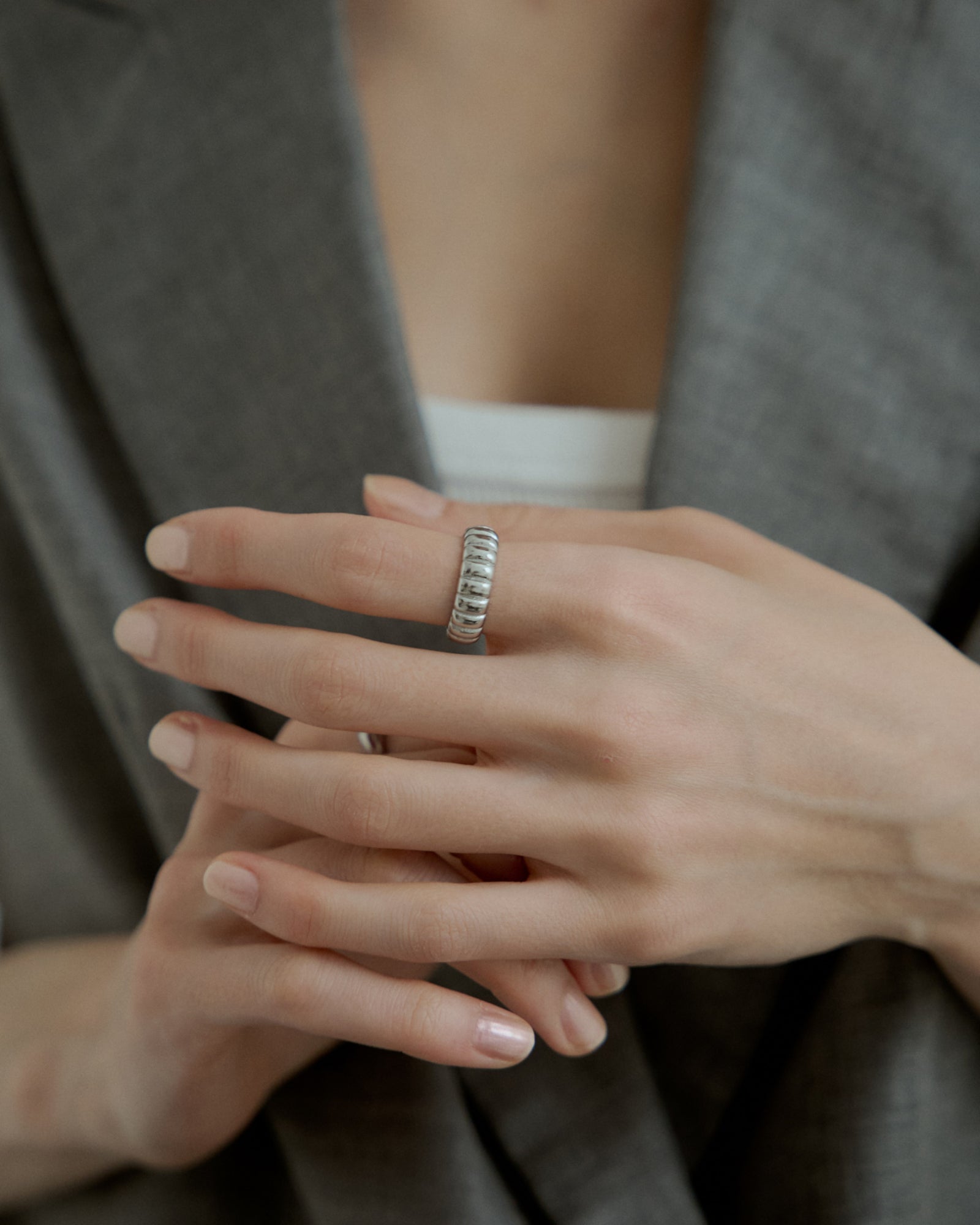 #color_silver