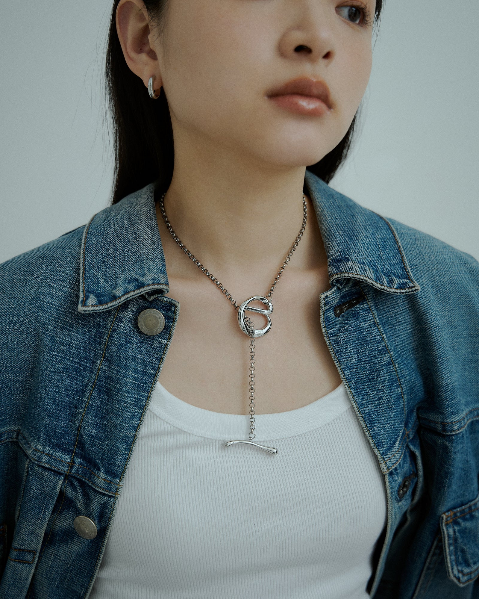#color_silver