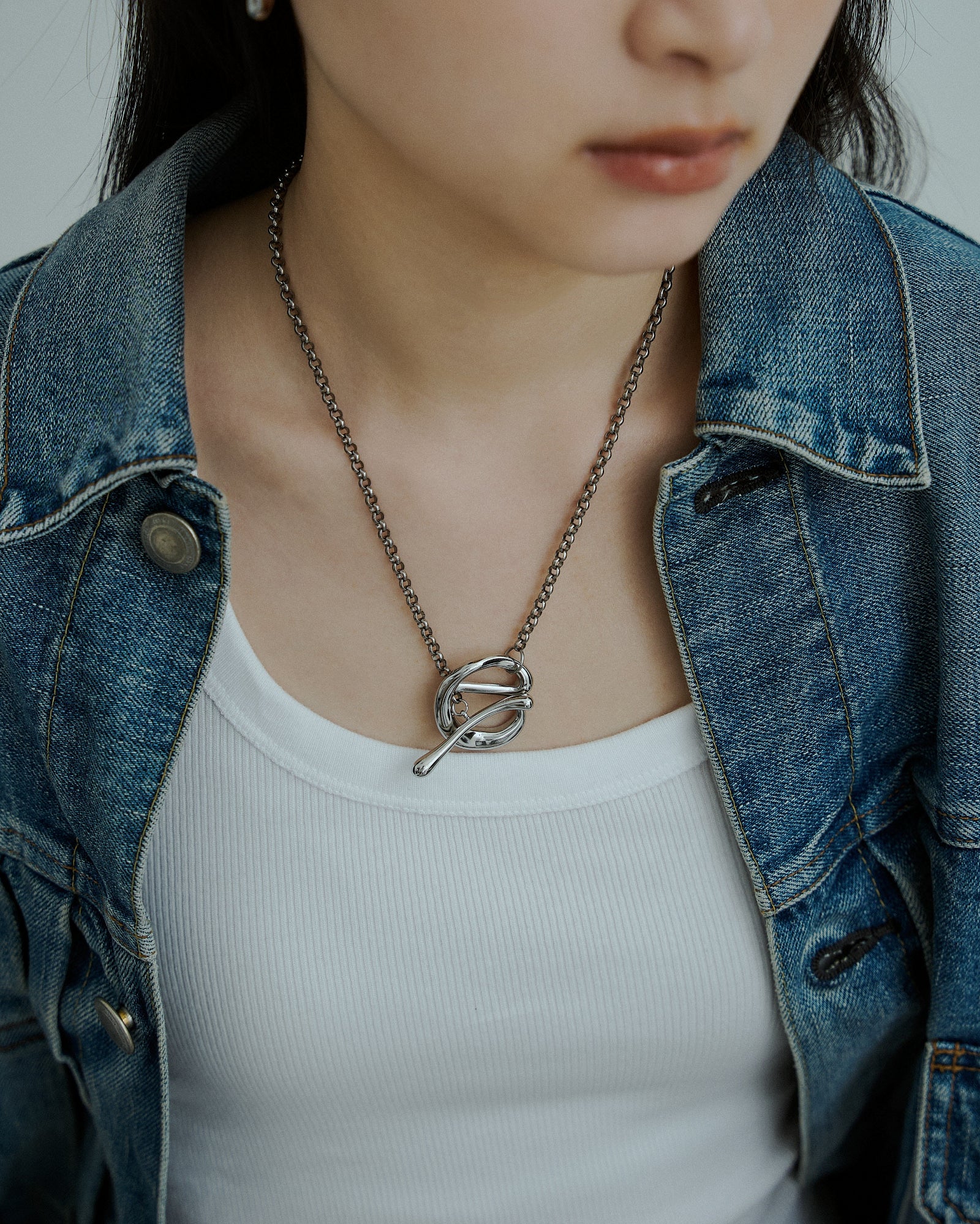 #color_silver
