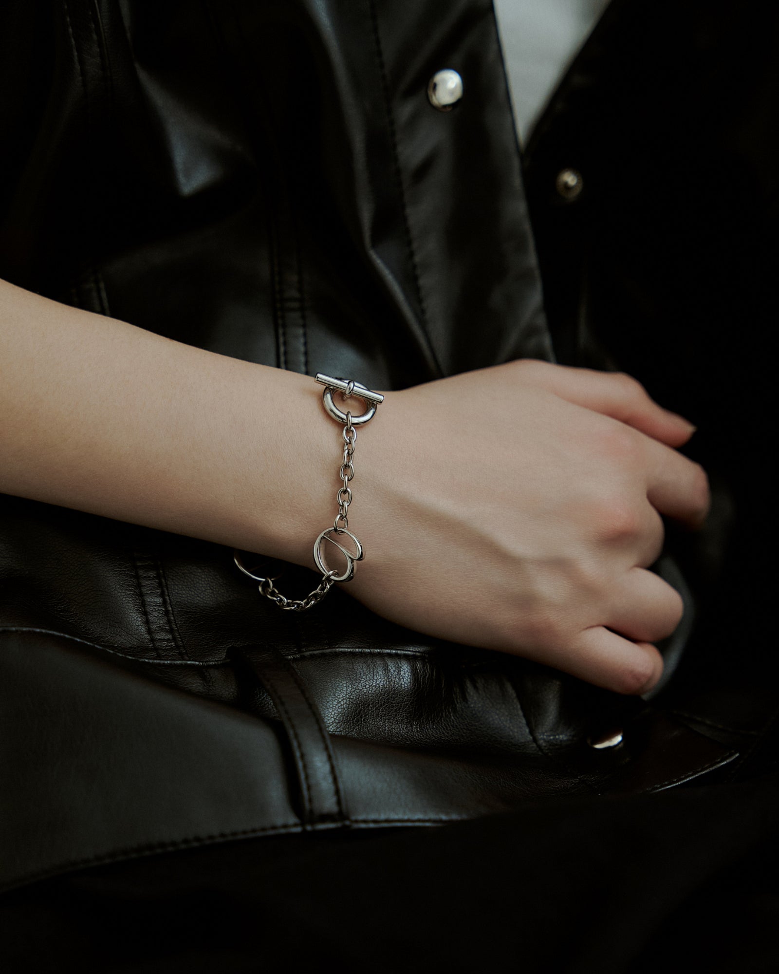 #color_silver