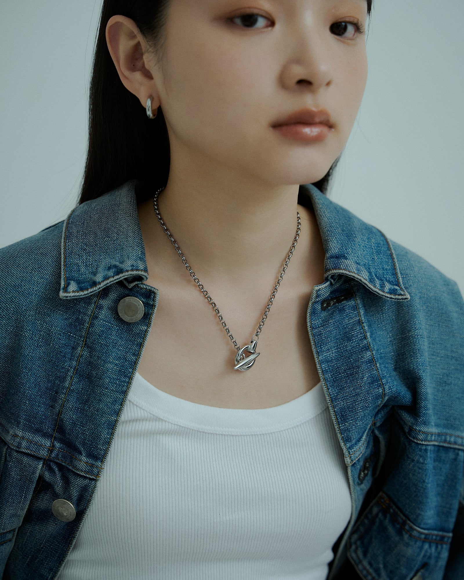 #color_silver