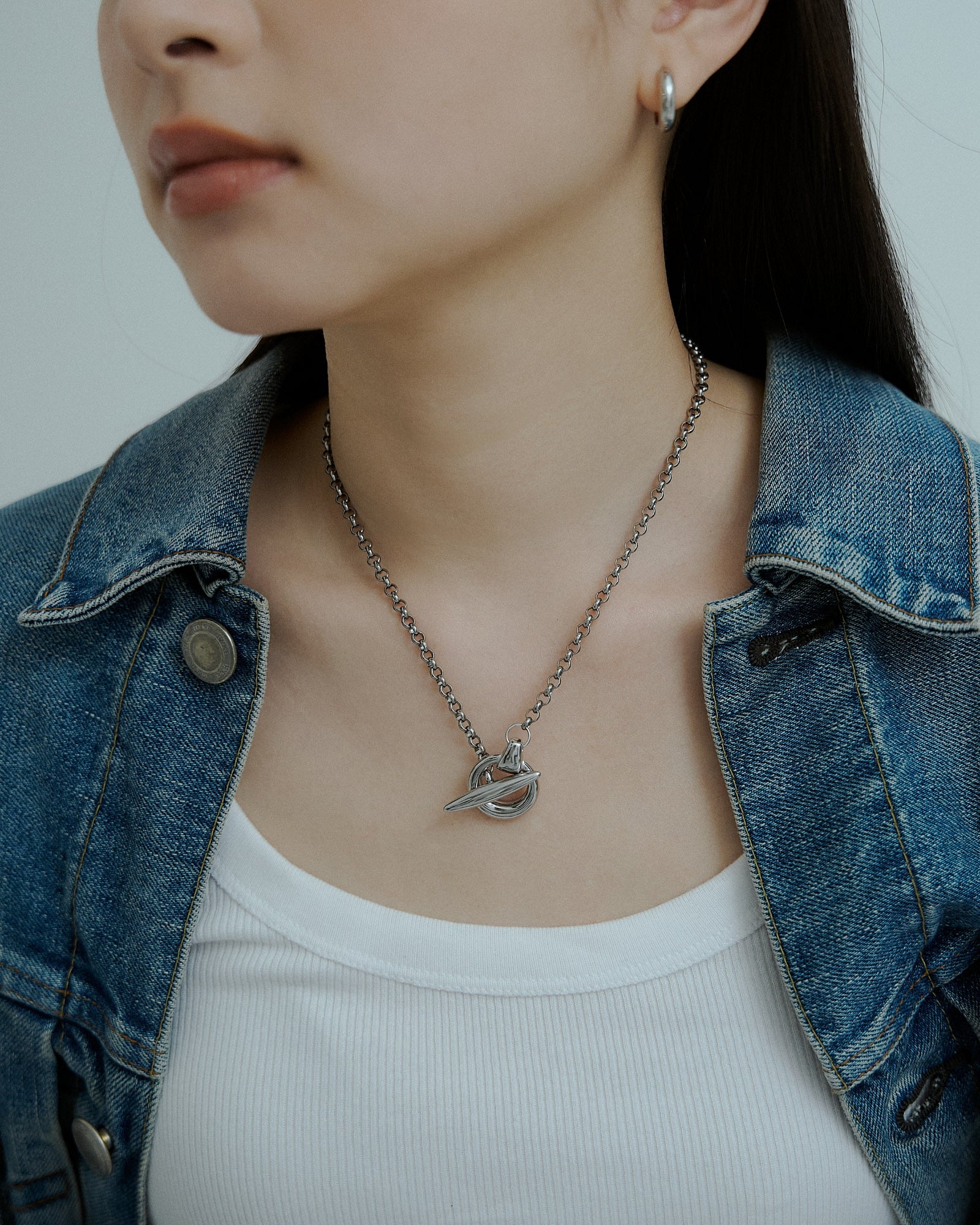 #color_silver