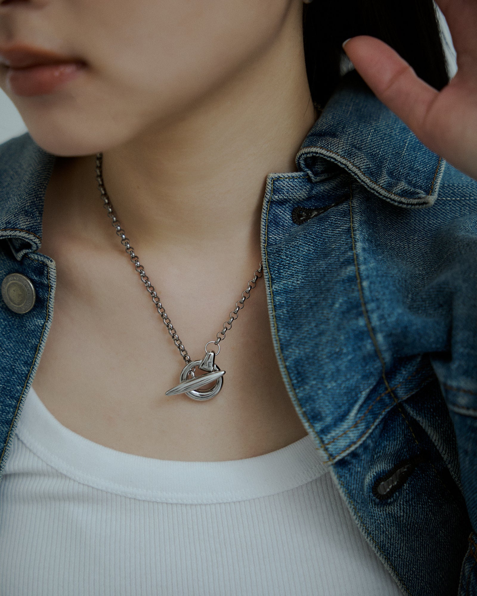 #color_silver