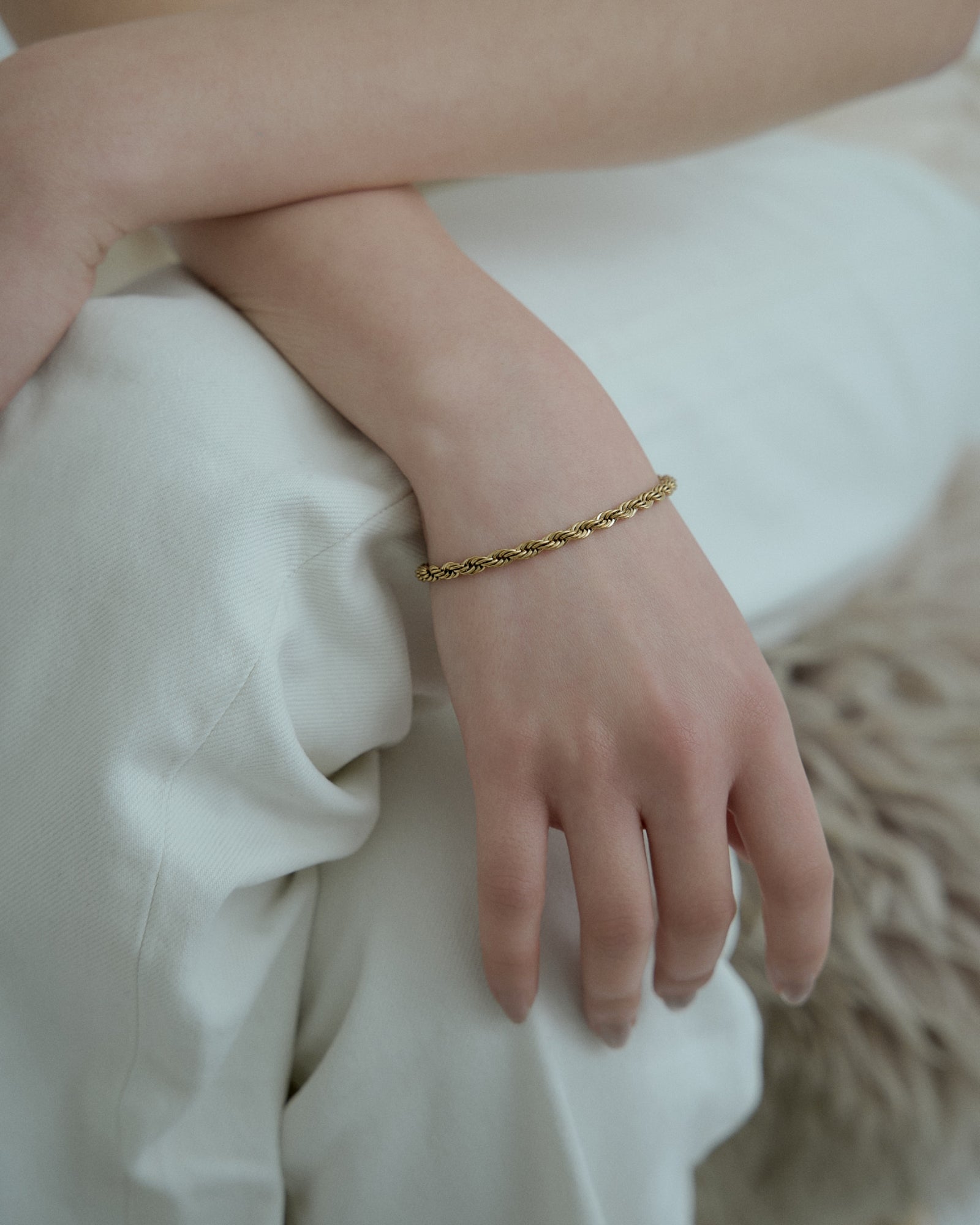 #color_gold