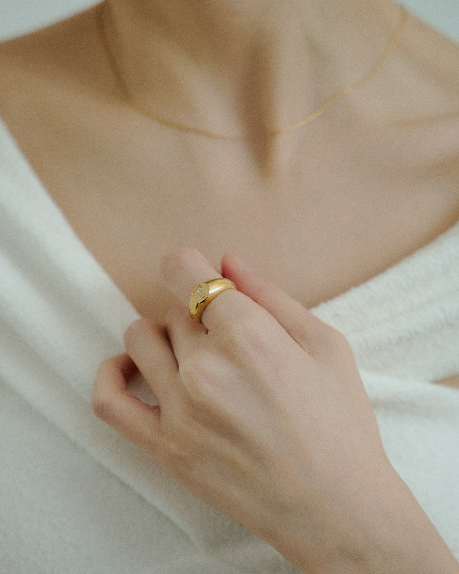 #color_gold