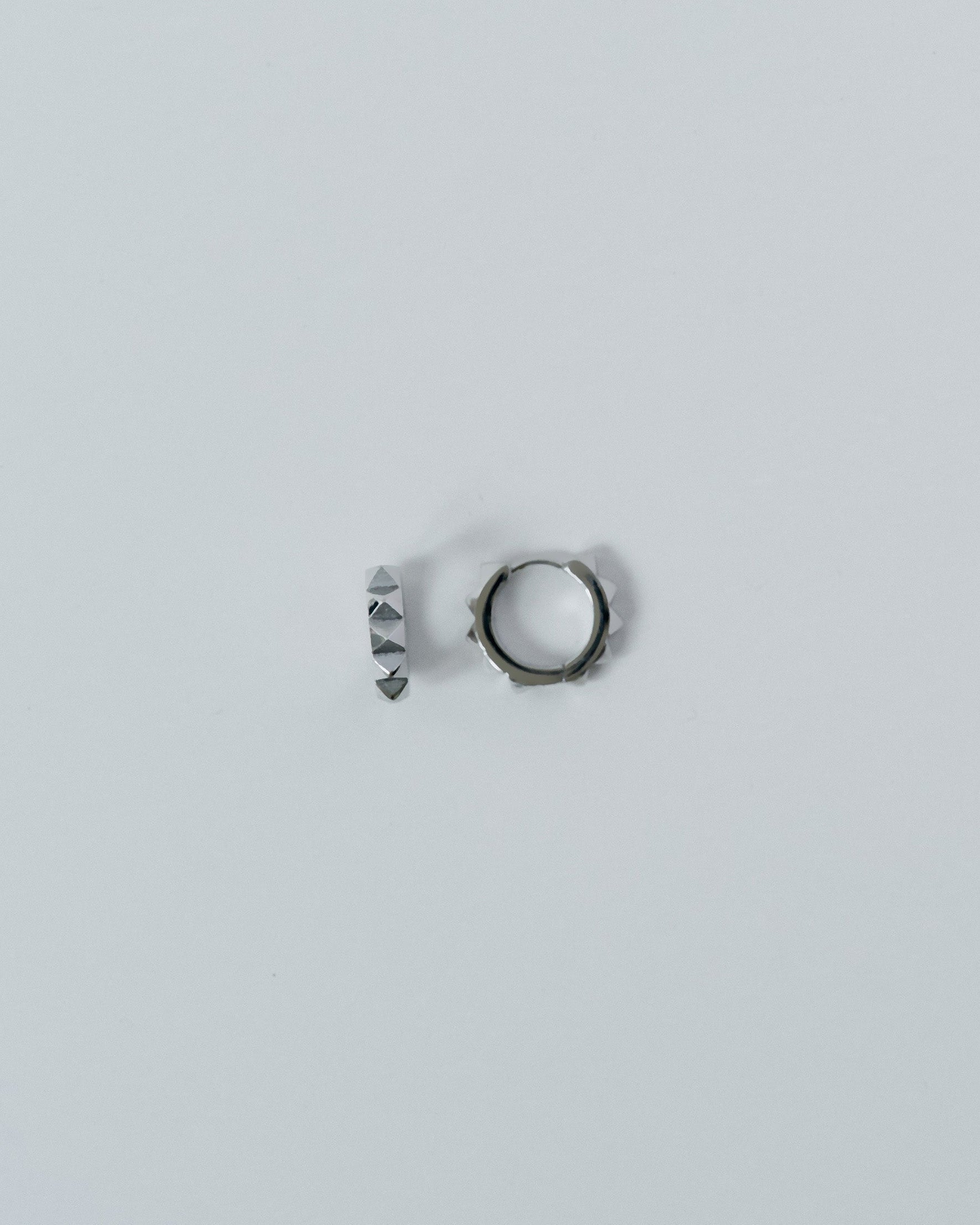 #color_silver