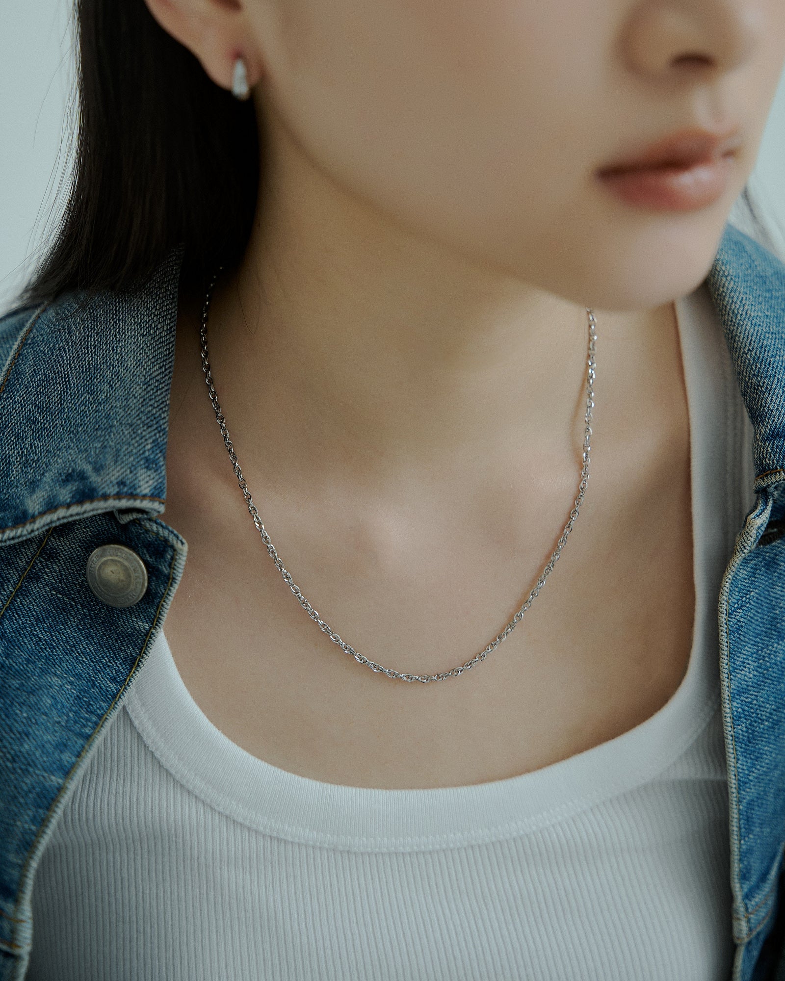 #color_silver