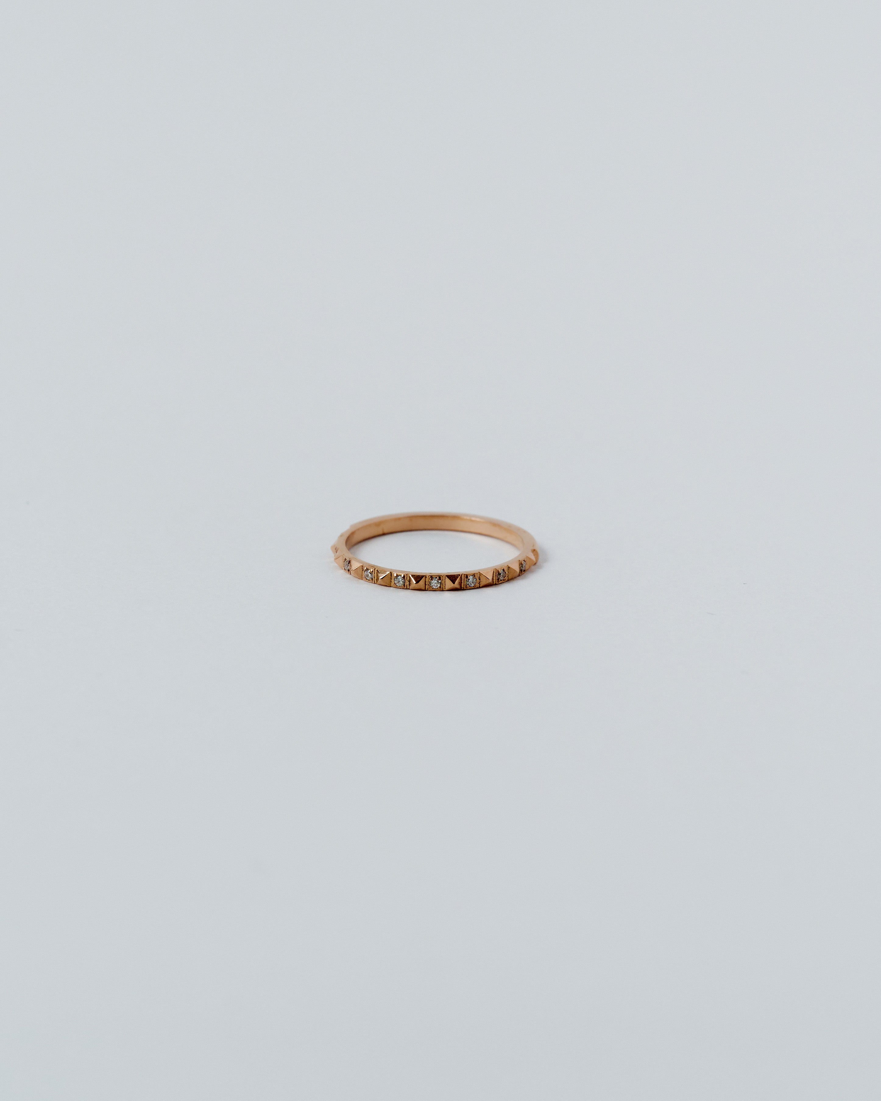 #color_pink gold